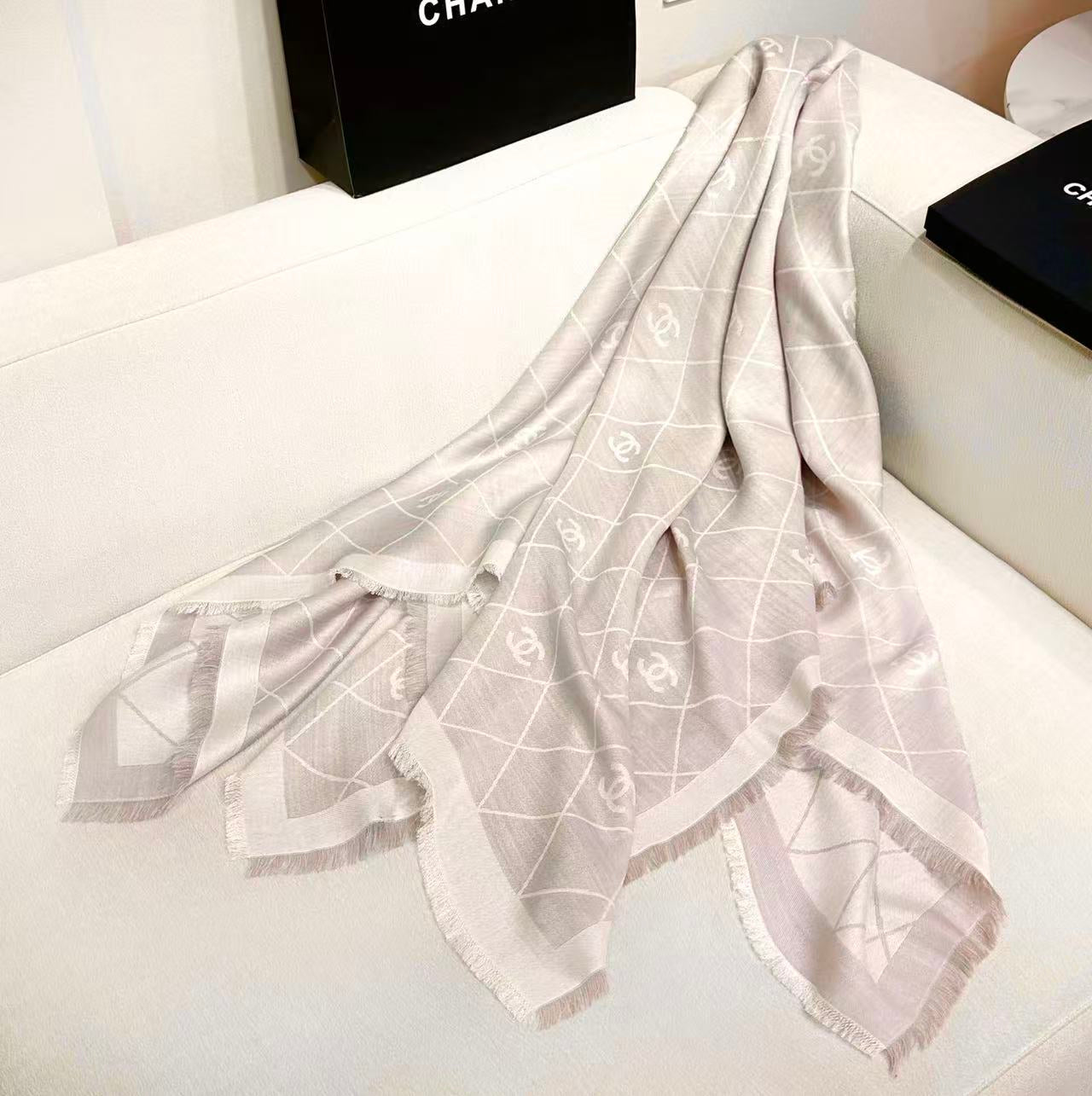 CHANEL 26S SCARF 140 IN SILK 309415