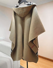 BURBERRY 26S HOODED CAPE 176 IN CASHMERE 304565