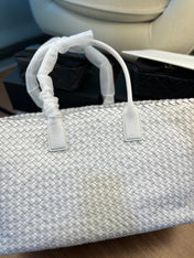 SMALL CABAT 33 IN WHITE LAMBSKIN