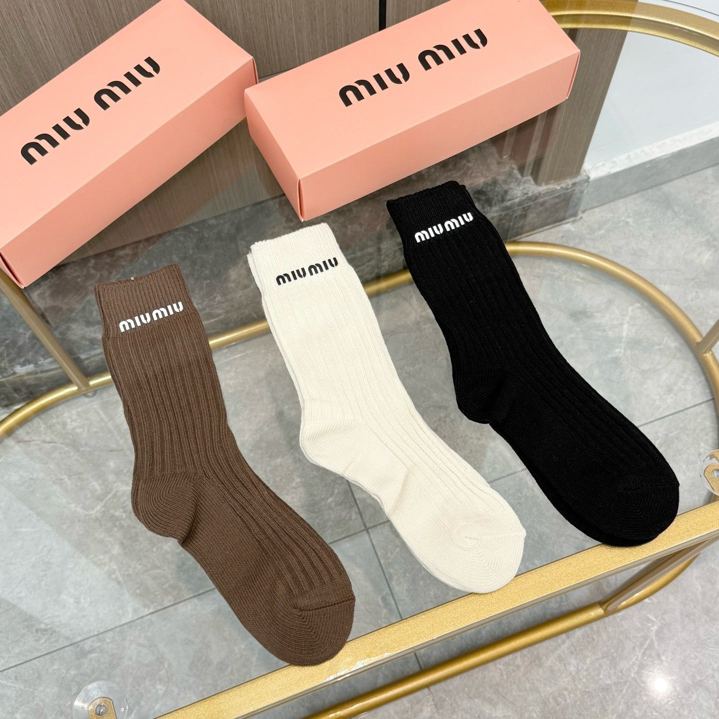 MIUMIU 26S CREW SOCKS 410317 (1 BOX)