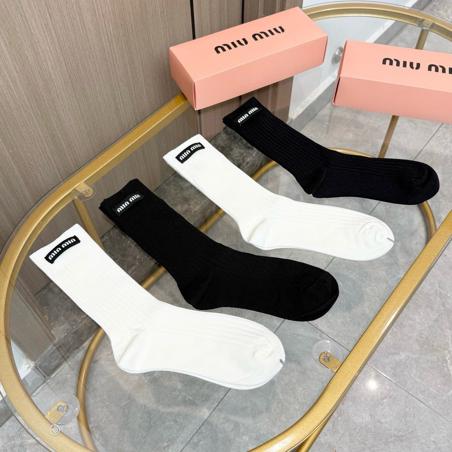 MIUMIU 26S CREW SOCKS 412422 (1 BOX)