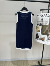 GUCCI PULLOVER KNIT DRESS WITH CUT-OUT DESIGN 276061