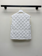MONCLER 25S DOWN VEST IN WHITE 081