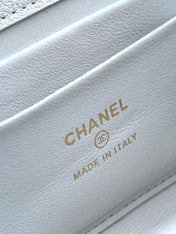 CHANEL 25S KELLY BAG 18 IN WHITE CAVIAR LEATHER WITH GOLD HARDWARE