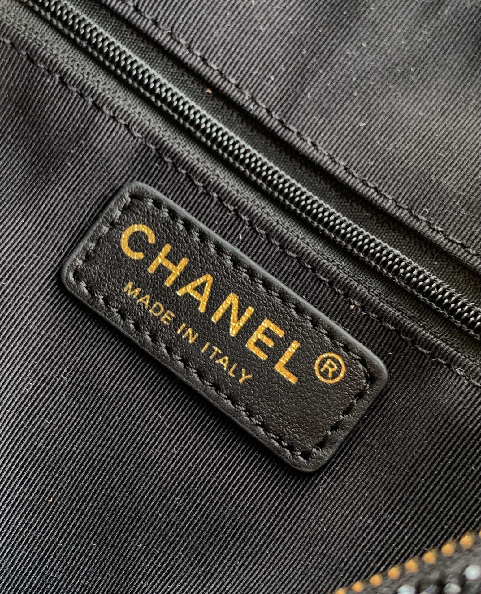 CHANEL 25S SHOPPING BAG 18 CM IN BLACK RHINESTONE-STUDDED