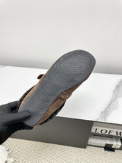 ALAIA 26S MULE IN DARK BROWN SUEDE AND WOOL