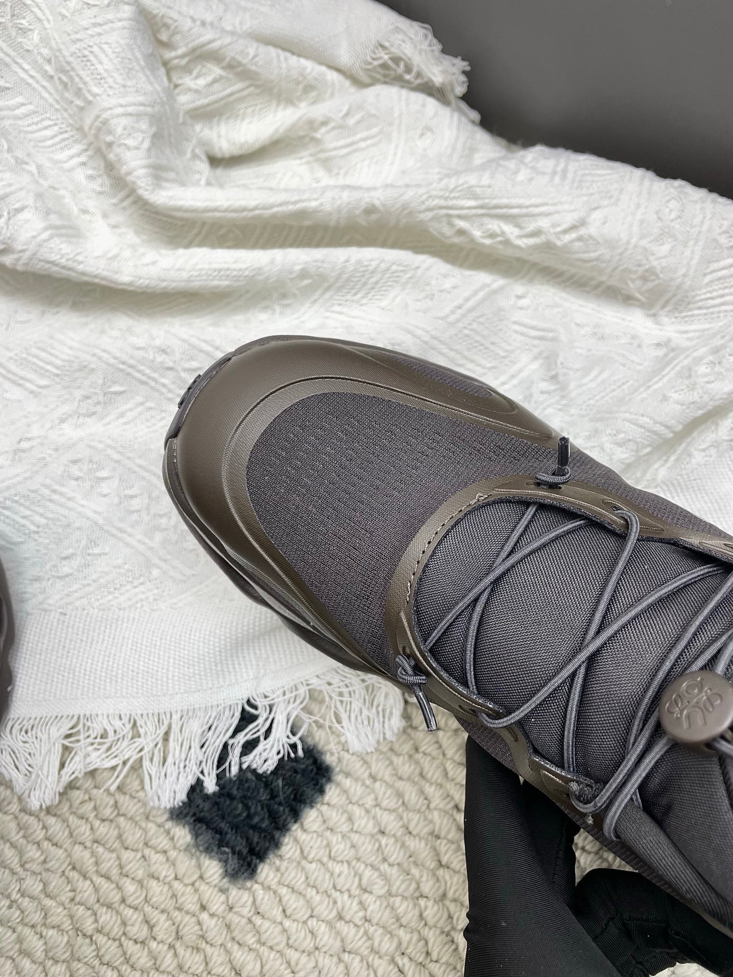 LOEWE 26S CLOUDSOLO SNEAKERS IN DARK BROWN RECYCLED POLYESTER