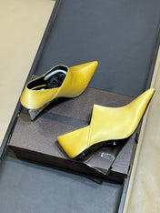 ALAIA 26S TRANSPARENT HIGH HEELS IN YELLOW SATIN