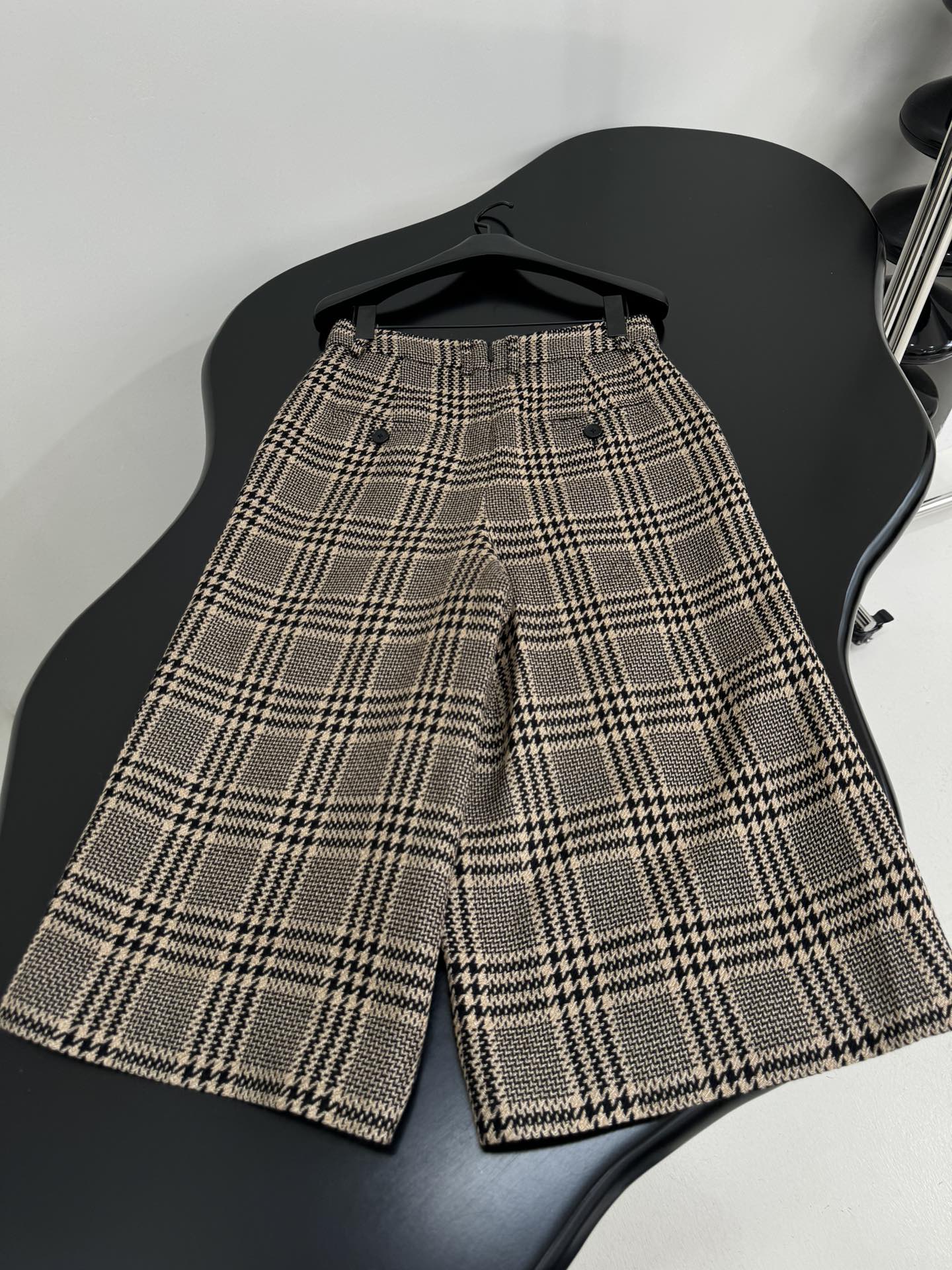 YSL 25S STRIPED STRAIGHT-LEG PANTS STYLE 228