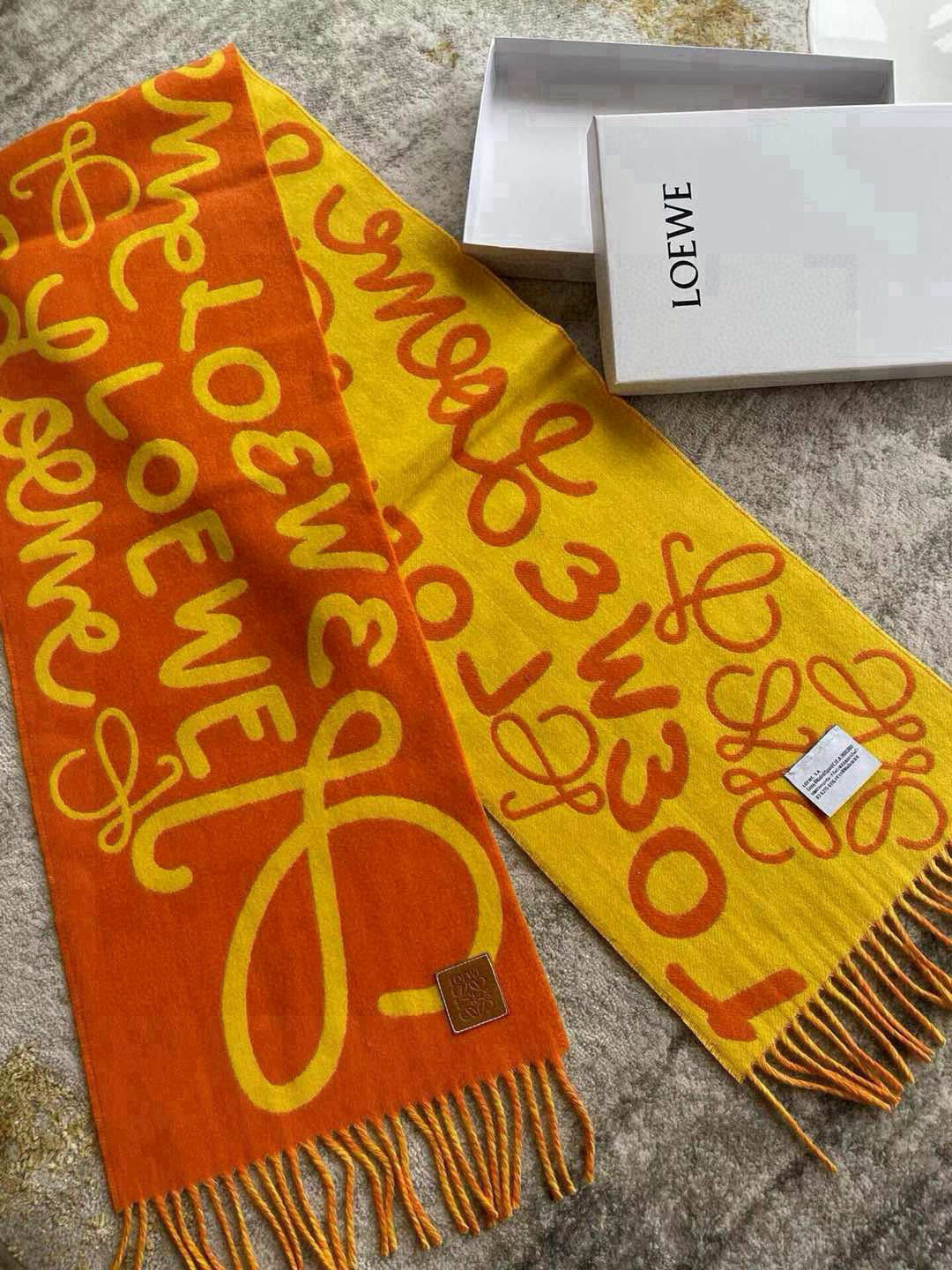 LOEWE 26S SCARF 180 IN CASHMERE 540621