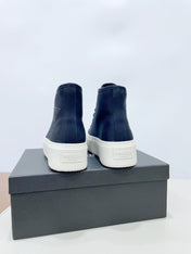 HIGH-TOP SEANKERS IN SPACE BLUE CANVAS
