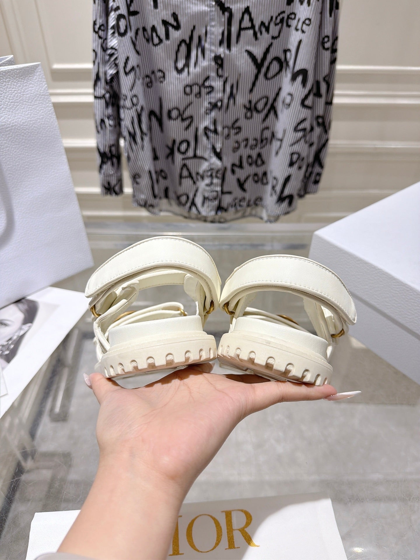 DIOR 26S VELCRO SANDALS IN OFF WHITE CALFSKIN