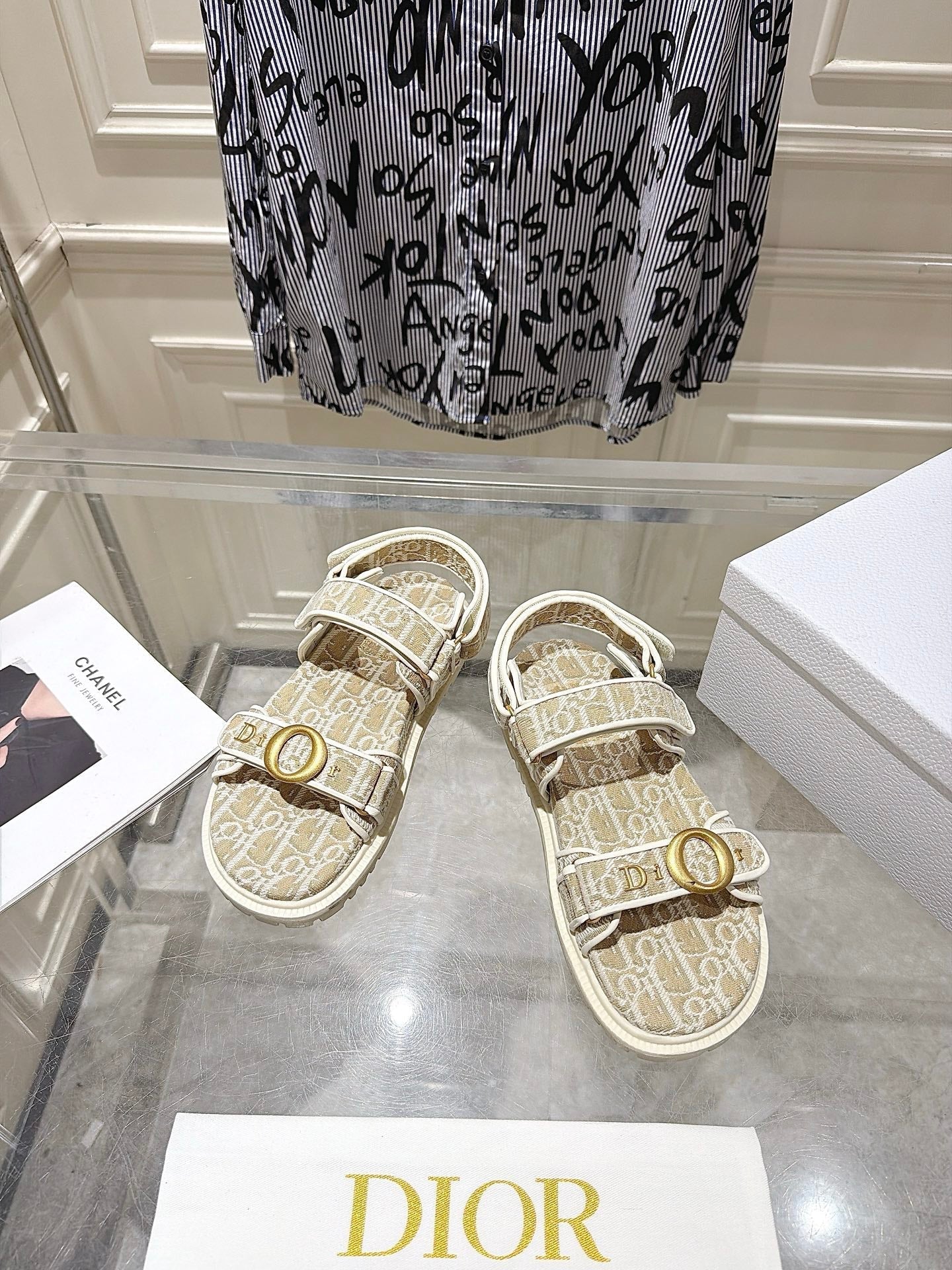 DIOR 26S VELCRO SANDALS IN LIGHT BEIGE OBLIQUE CANVAS