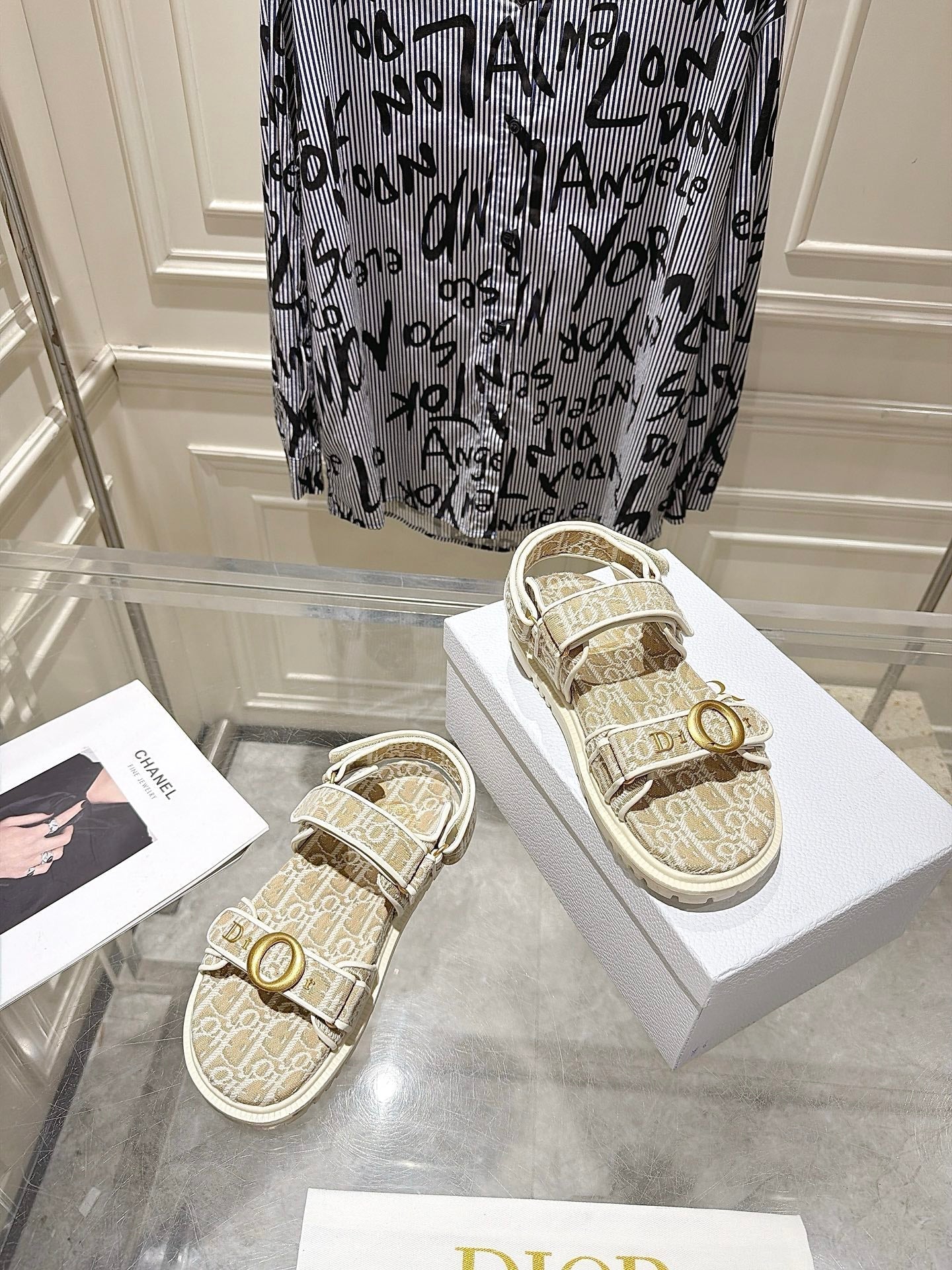 DIOR 26S VELCRO SANDALS IN LIGHT BEIGE OBLIQUE CANVAS