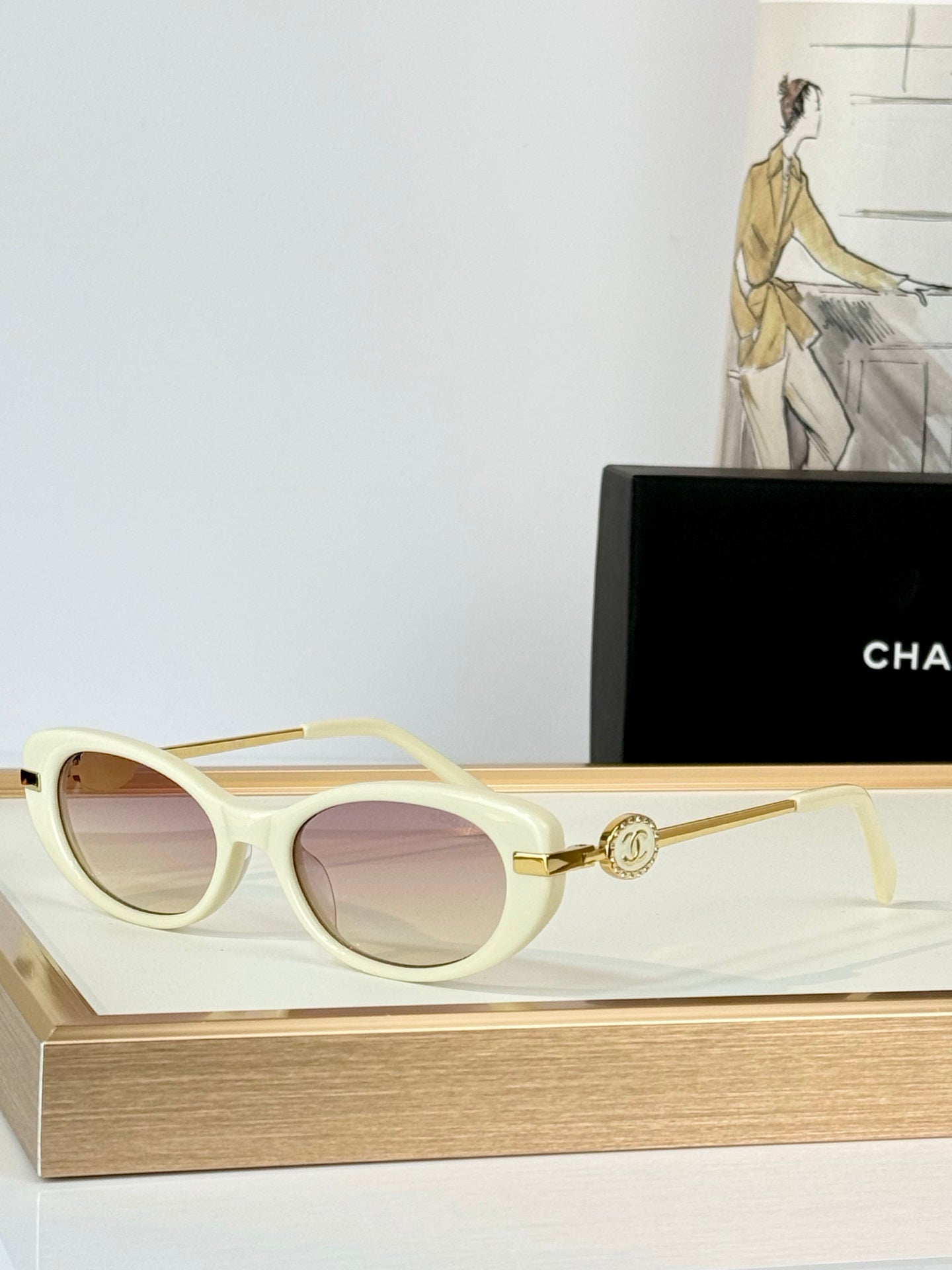 CHANEL 26S OVAL FRAME IN ACETATE 404530