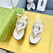 BLONDIE THONG SANDAL IN WHITE LAMBSKIN