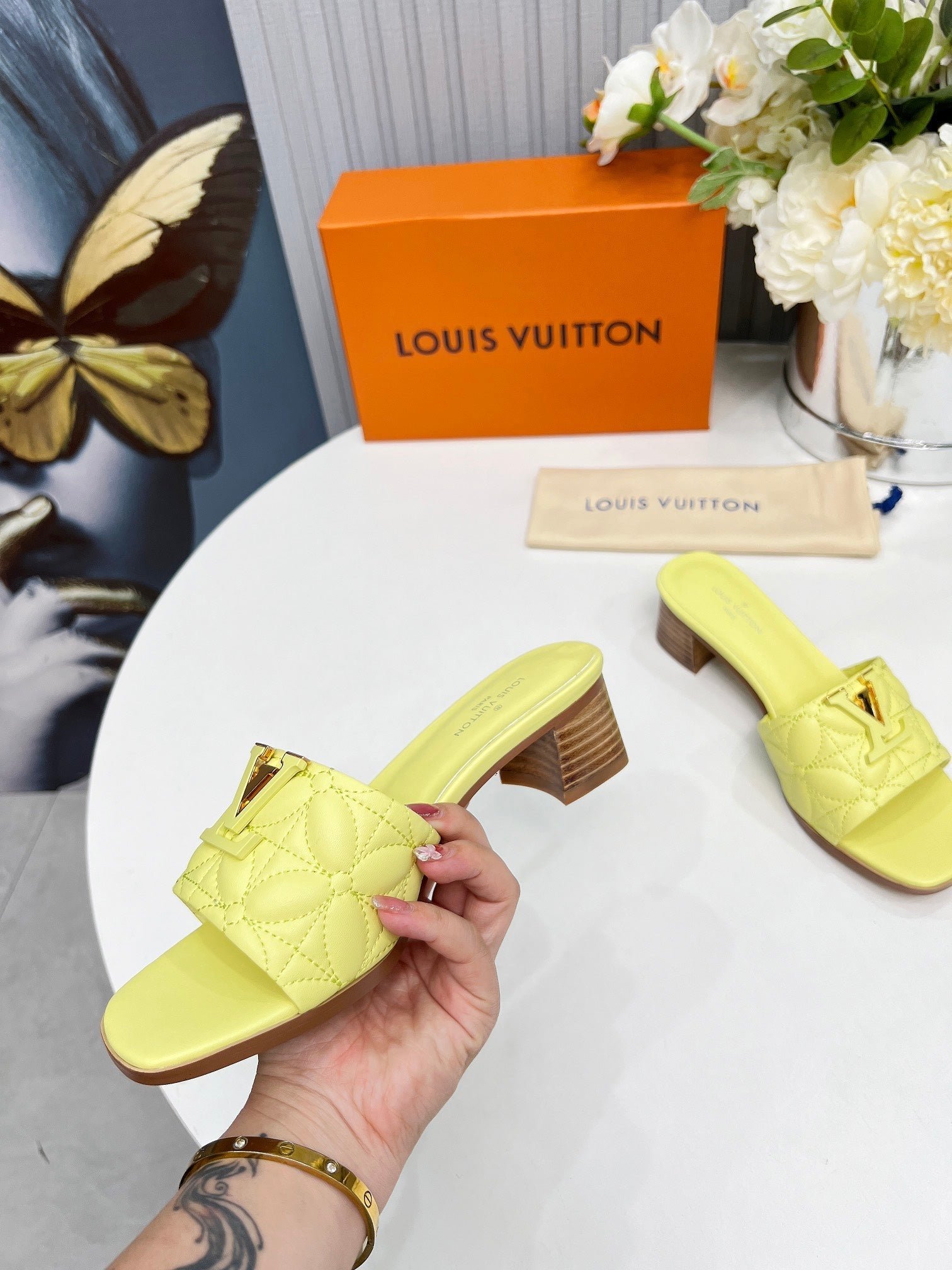 LV 26S MARE HIGH-HEELED MULE SANDALS IN LIGHT YELLOW CALFSKIN