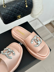 SLIPPERS THICK SOLE IN LIGHT PINK SATIN