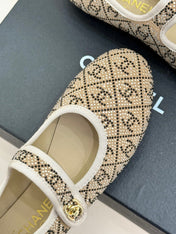 CC FLAT MARY JANE 25SS IN BEIGE EMBELLISHED WITH RHINESTONES