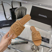 SLIPPERS CARAMEL BROWN SHEEPSKIN
