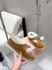 MM SHEARLING SHOES IN BROWN AND WHITE SUEDE