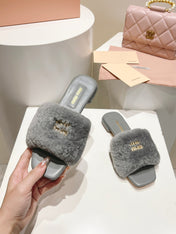 MIUMIU 26S SQUARE-TOE SANDALS IN GREY SHEARLING AND LEATHER