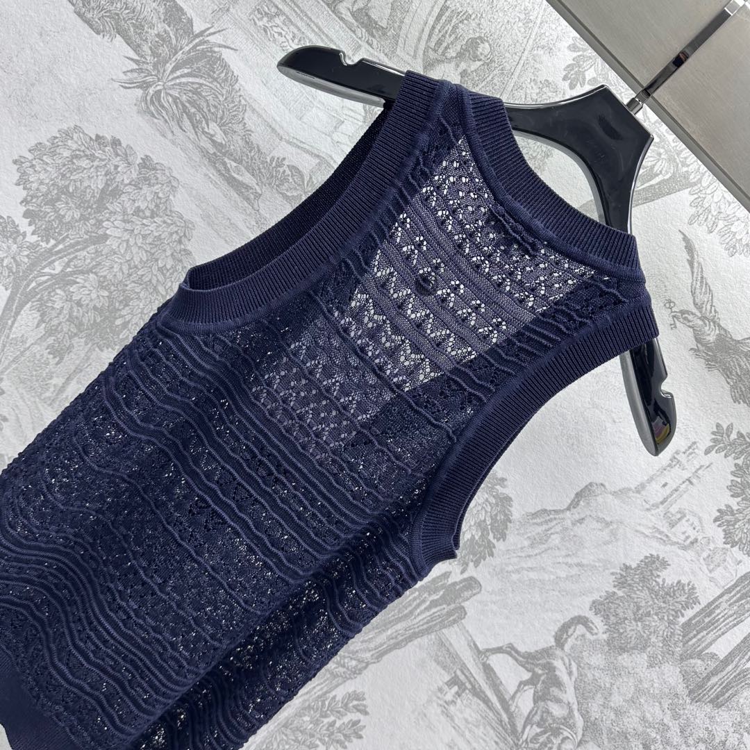 CHANEL KNITTED TANK TOP