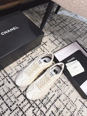 CLASSIC SNEAKERS IN WHITE SHEEPSKIN