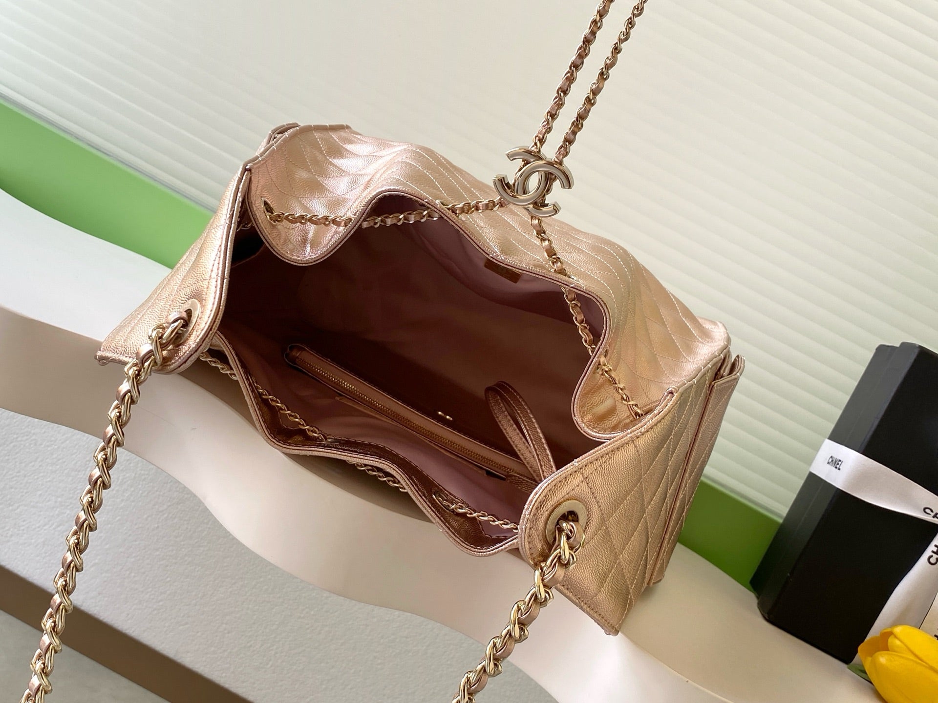 CHANEL 25S HOBO BAG 40 IN ROSE METALLIC CAVIAR