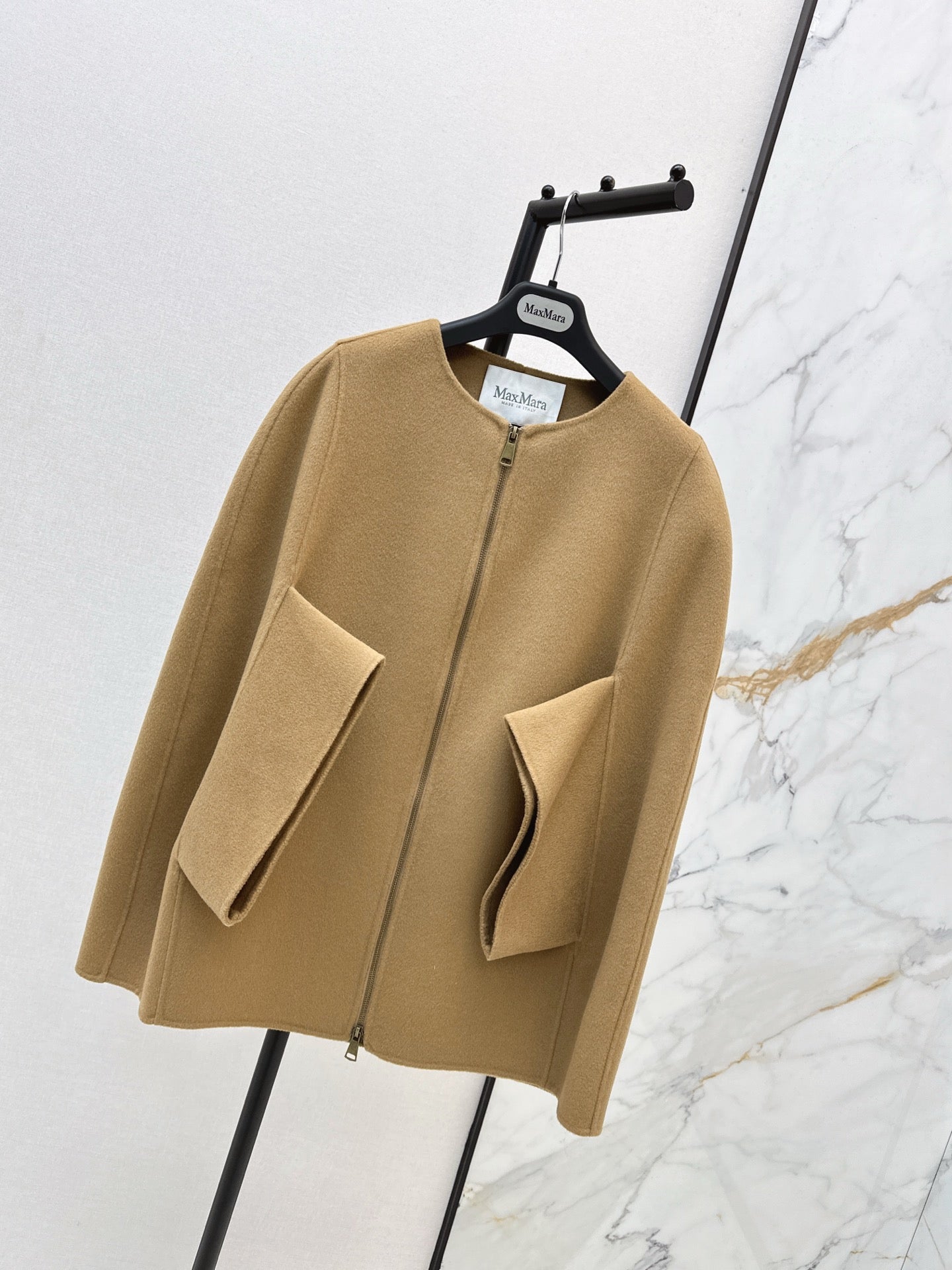 MAX MARA 25S BATWING CAPE COAT 144