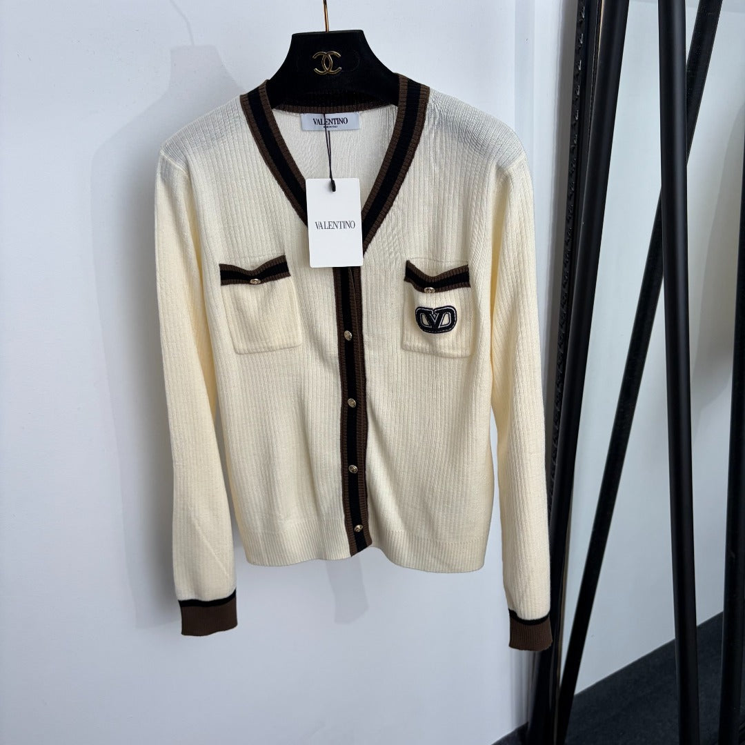 VALENTINO 26S KNITTED V-NECK CARDIGAN 364