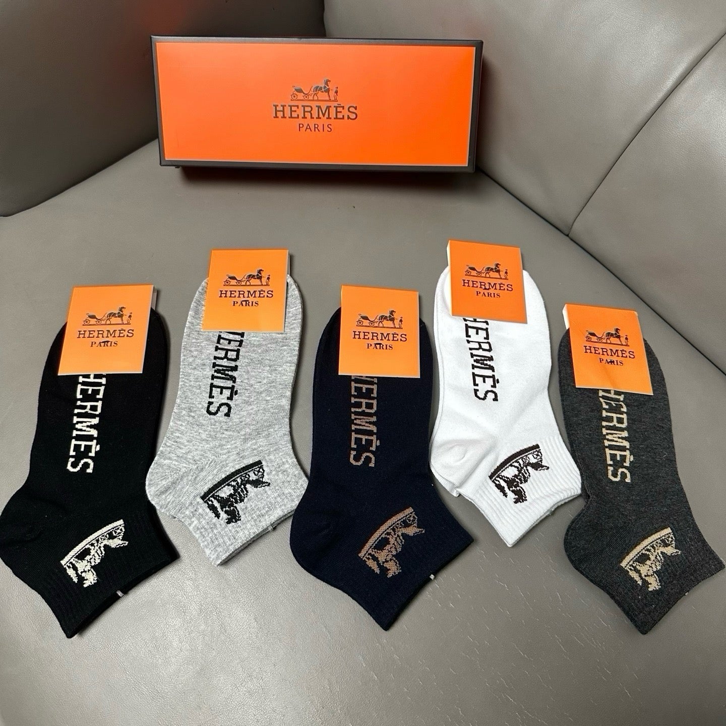 HERMES 26S ANKLE SOCKS 407210 (1 BOX)