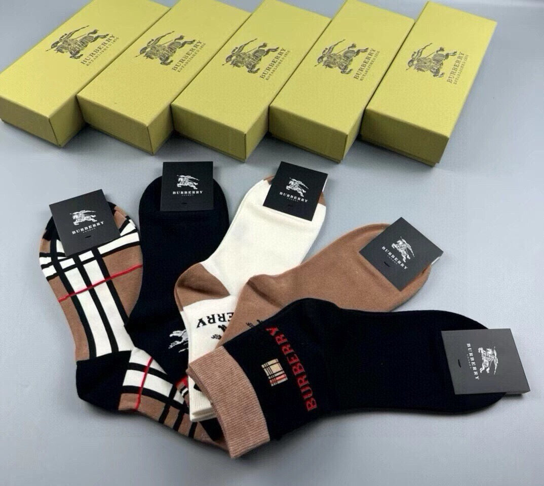 BURBERRY 26S ANKLE SOCKS 412463 (1 BOX)