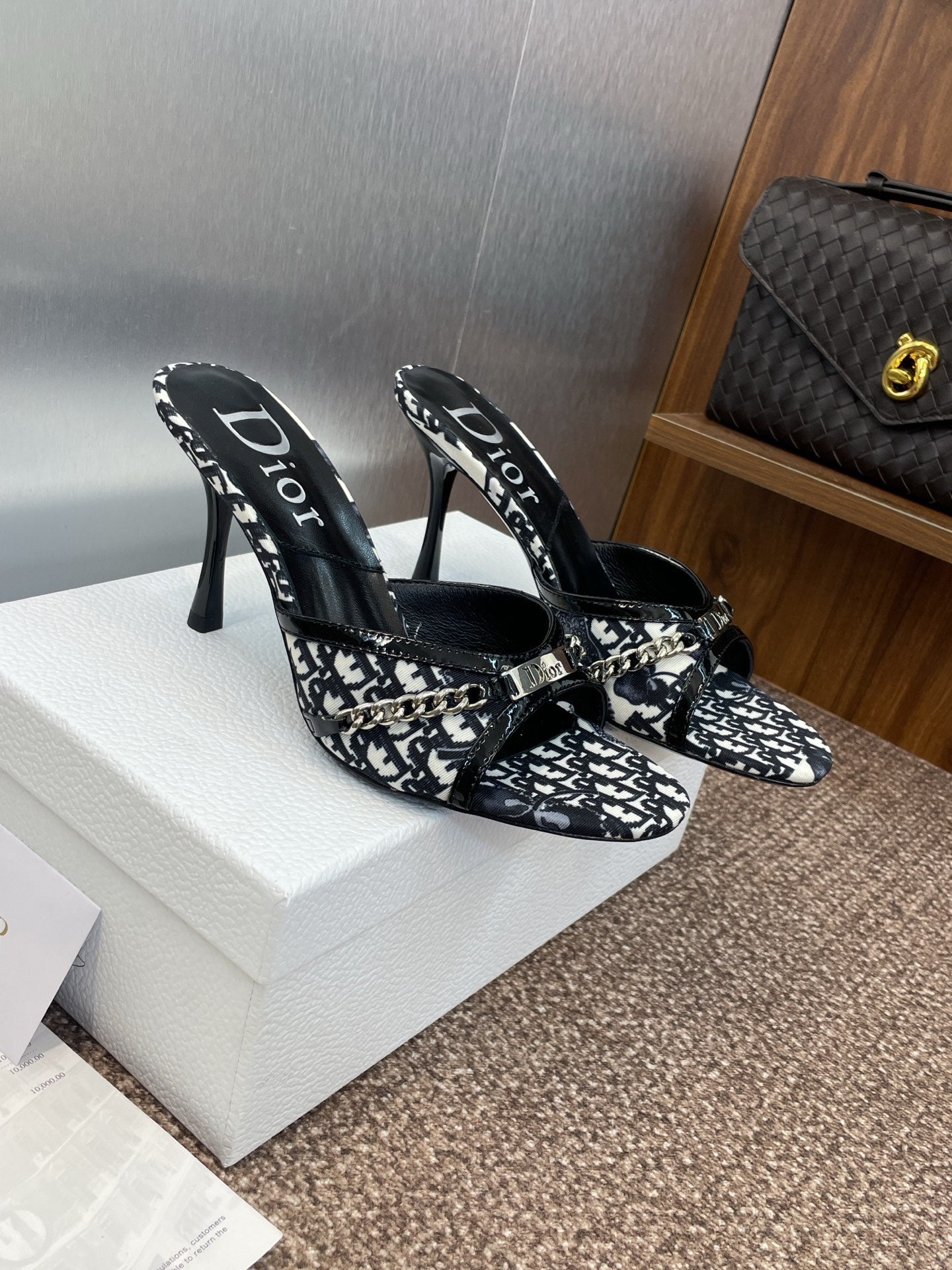 DIOR 25S HIGH HEELS PUNK 85MM IN BLACK WHITE CALFSKIN AND CANVAS