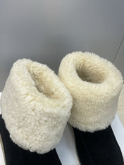 CHLOÉ 26S SHEARLING BOOTS IN BLACK SUEDE