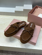 MIUMIU 26S SNEAKER MULES IN DARK BROWN SUEDE WITH BOW