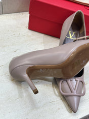 VALENTINO 26S HIGH HEELS 80 MM IN GREYISH BEIGE CALFSKIN