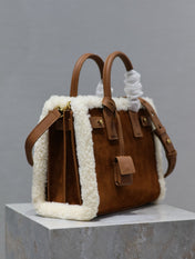 SAC DE JOUR 26 IN BROWN SUEDE AND WHITE SHEARLING TRIM