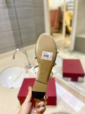 VALENTINO 26S ROCKSTUD CAGED SANDALS IN WHITE CALFSKIN