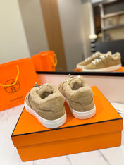 DAY SNEAKER IN TORTILLA BROWN SUEDE AND FLEECE LINING