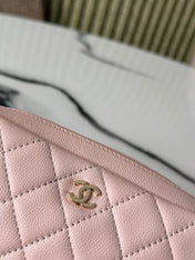 CHANEL 26S CLASSIC QUILTED COSMETIC POUCH 18 IN LIGHT PINK GRAINED CALFSKIN GOLD HARDWARE