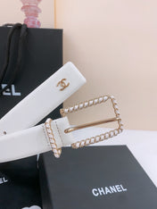 BELT 30MM IN BLACK AND WHITE CALFSKIN WITH INTERWOVEN GOLD CHAIN BUCKLE