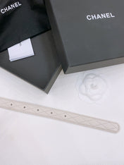 DOUBLE C BELT 20MM IN WHITE CALFSKIN WITH QUILTED STITCHING SPIRAL GOLD BUCKLE