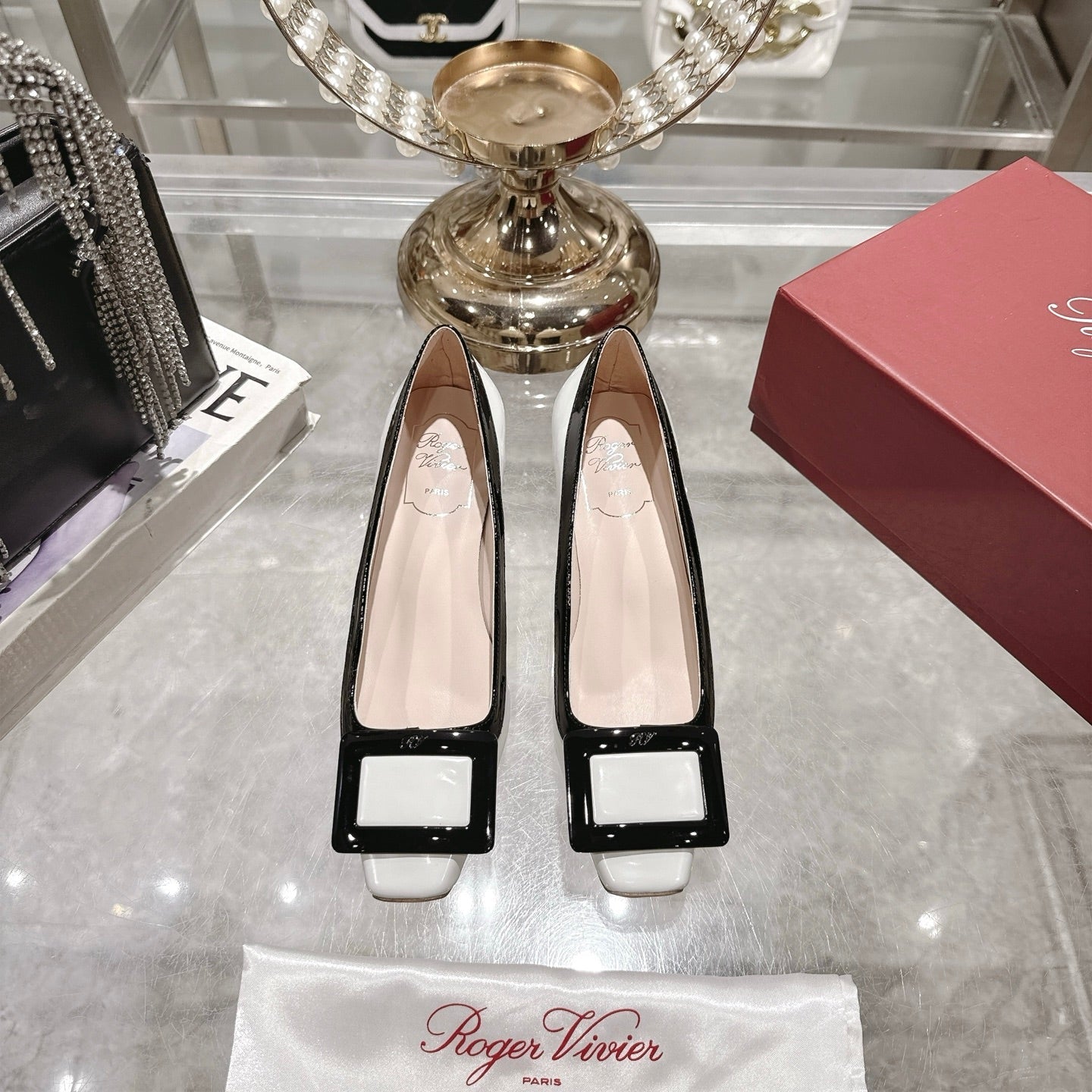 ROGER VIVIER 25S TROMPETTE BALLERINAS 45MM IN WHITE CALFSKIN