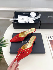 HIGH 65 MM MULE IN CHERRY RED SUEDE