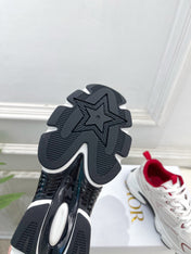 DIOR 26S SNEAKER IN WHITE CALFSKIN AND MESH FABRIC
