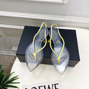 ALAIA 26S POINTED-TOE THONG SANDALS IN YELLOW AND TRANSPARENT PVC