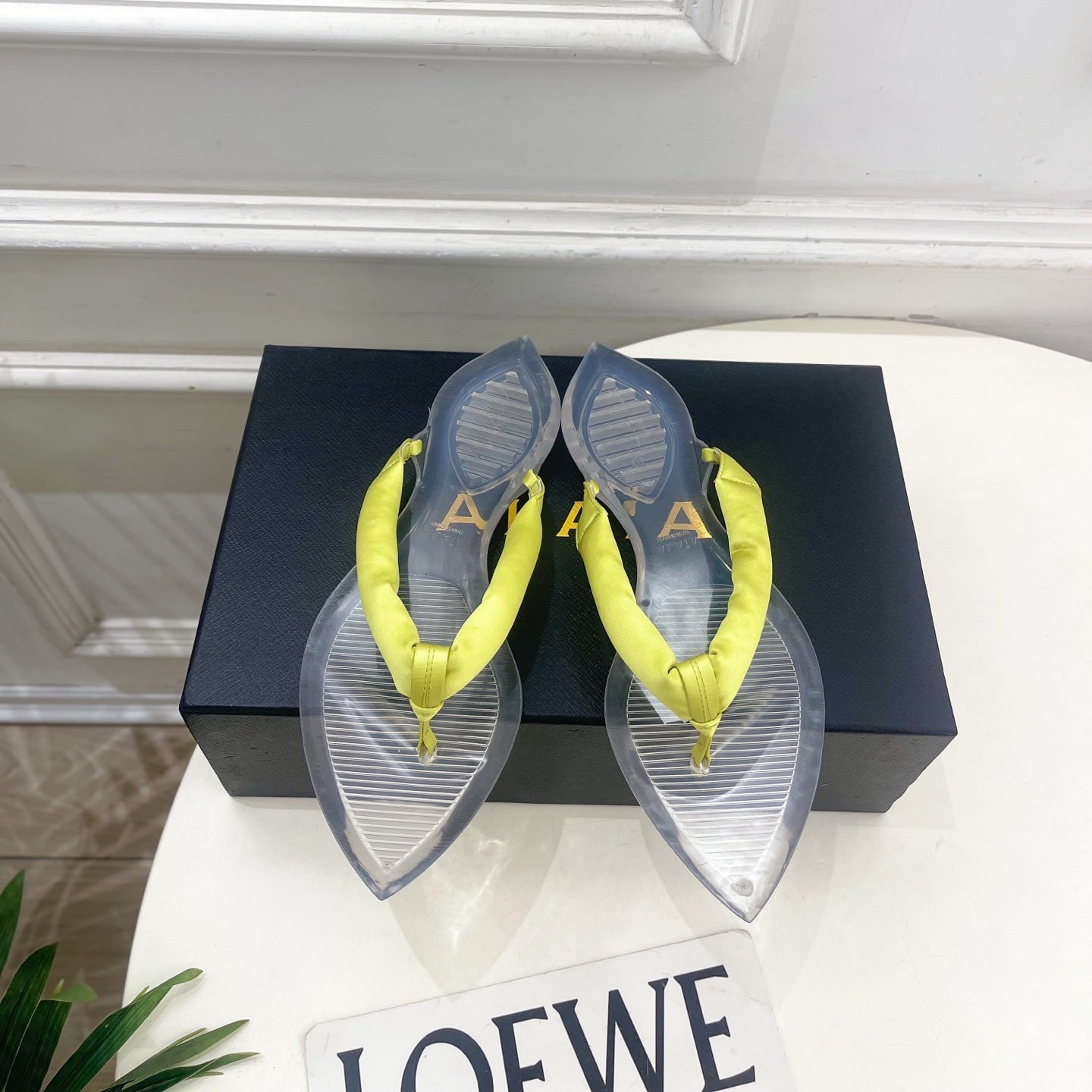 ALAIA 26S THONG SANDALS IN LIGHT YELLOW SATIN AND TRANSPARENT PVC