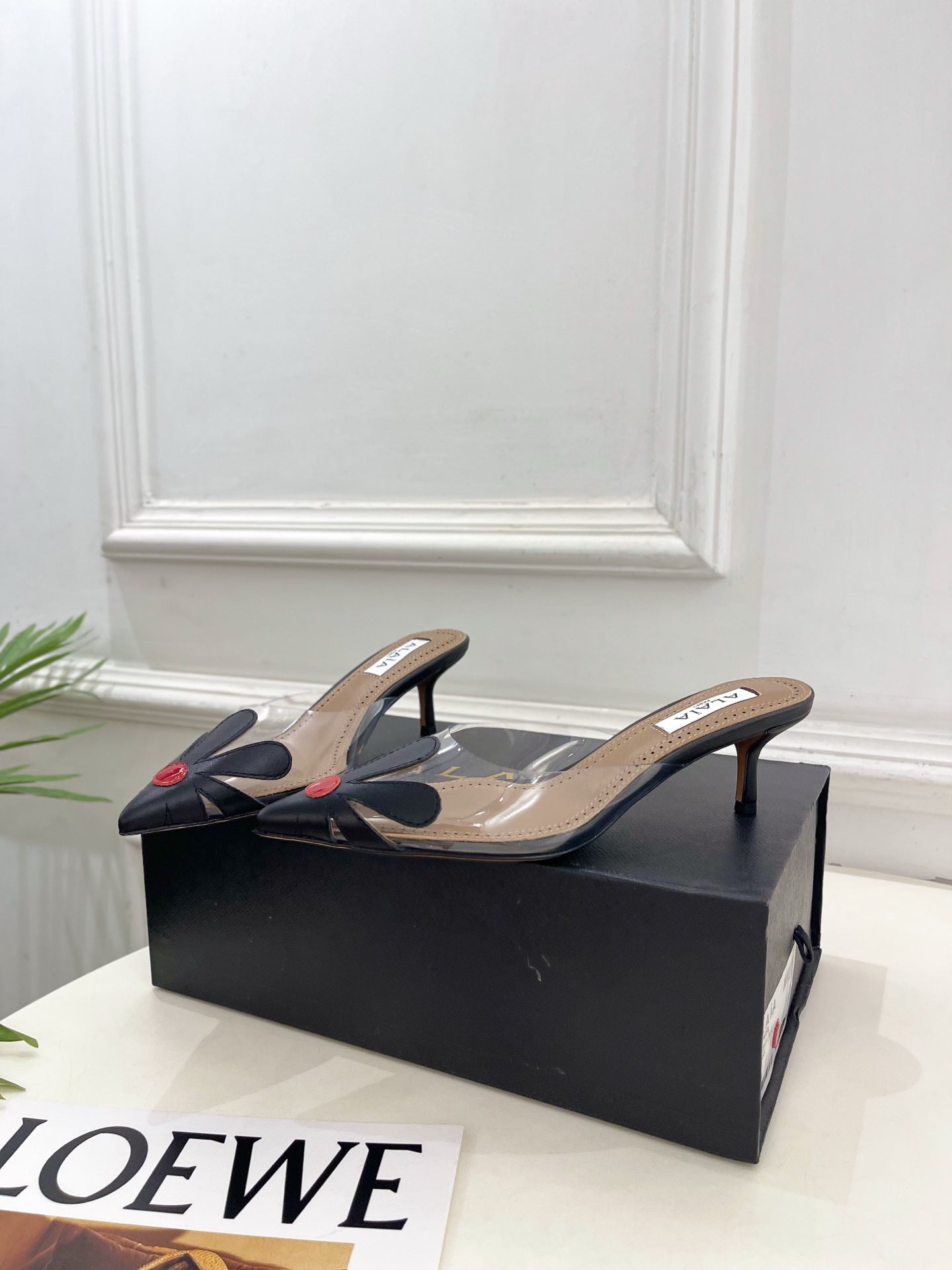 ALAIA 26S MULE HEELS 55 MM IN BLACK LAMBSKIN AND TRANSPARENT PVC