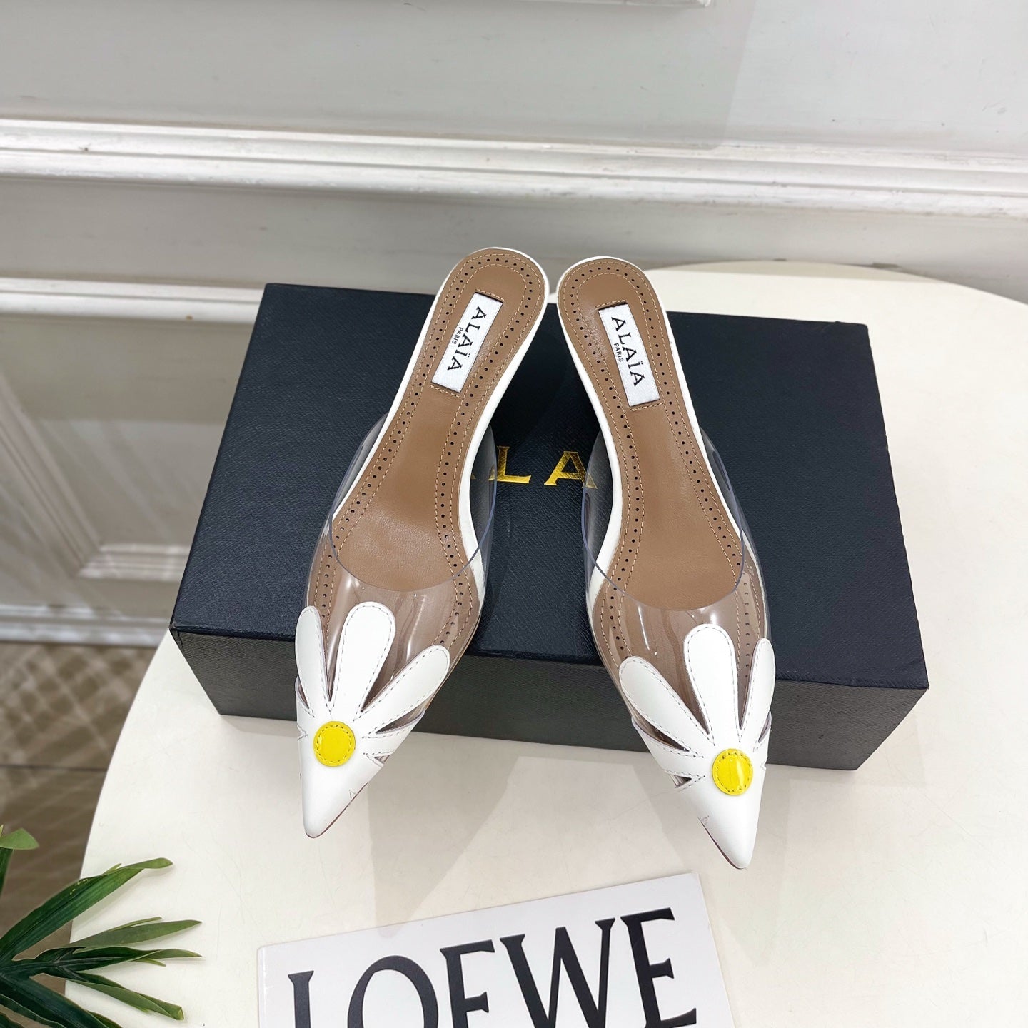 ALAIA 26S MULE HEELS 55 MM IN WHITE LAMBSKIN AND TRANSPARENT PVC